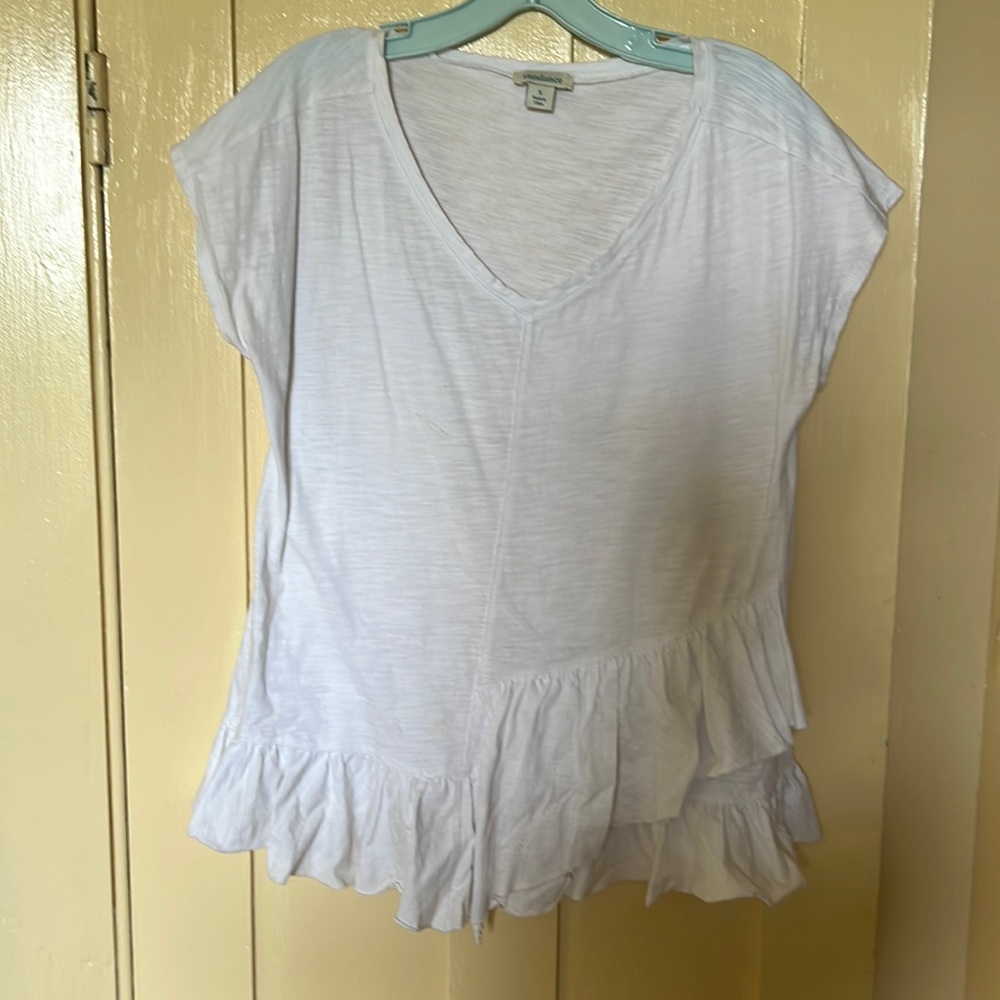 Cap sleeve cotton v-neck in white from Sundance